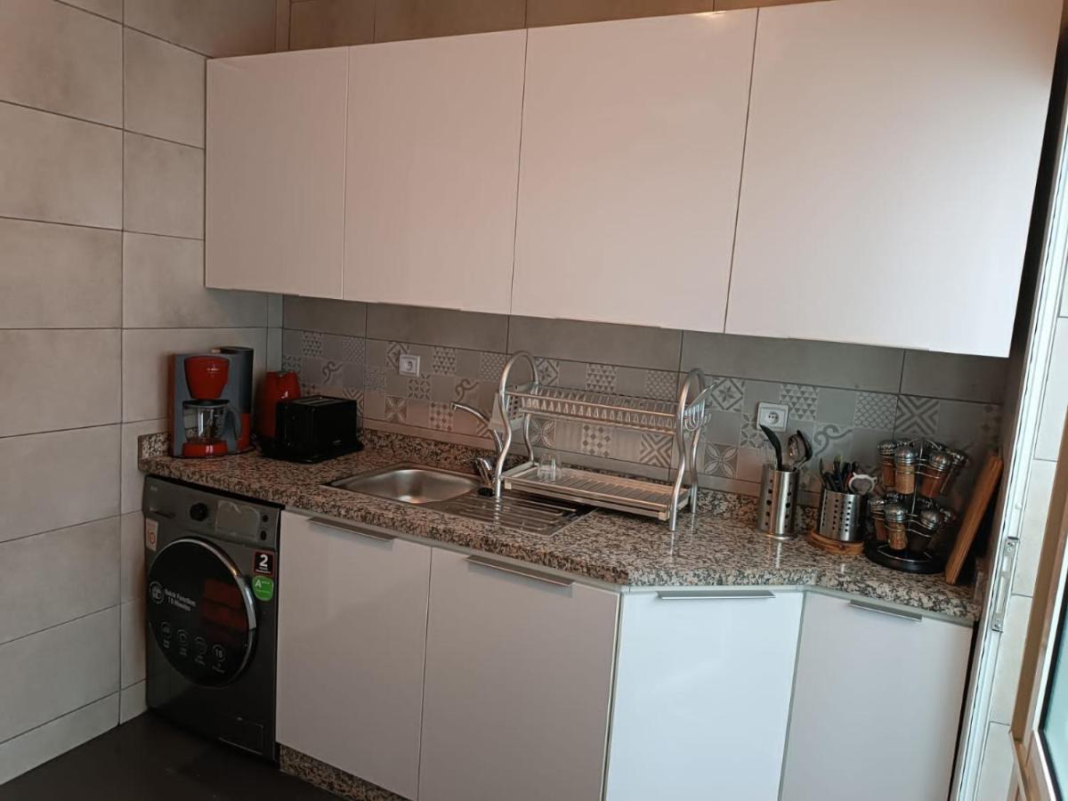 Central Apartment In The Heart Of Tangier Exterior photo